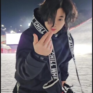 4e8fe3228db4eaf7af2354f17c92d764