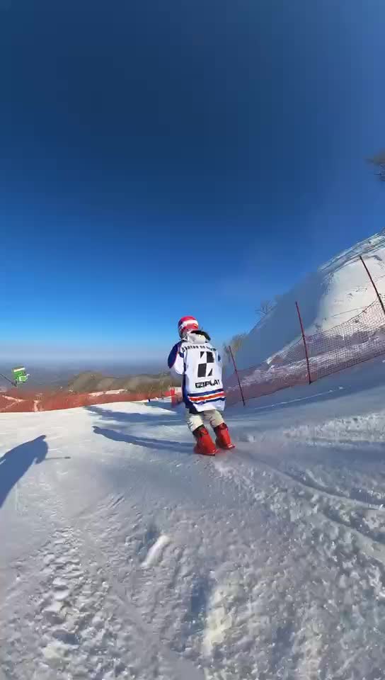 59482b352fa5f30f8bb68e5a27587069.mp4